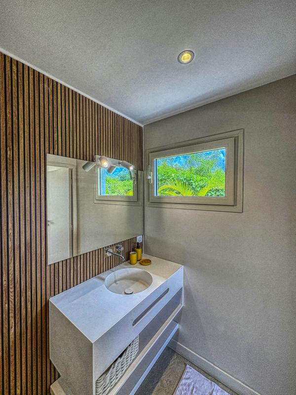 46.Location villa piscine vue mer Saint François Guadeloupe_Chambre 5_ 46.Location villa piscine vue mer Saint François Guadeloupe_Chambre 5_